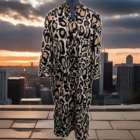St. John Dresses & Skirts - ST JOHN SoCa LEOPARD PRINT Large  TUNIC DRESS SLEEVE 97% COTTON, Retail $595